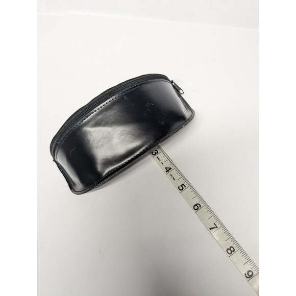 Guess Eyewear Eyeglass / Sunglass Hard Case Zipper Closure Faux Leather - Black - Picture 7 of 9